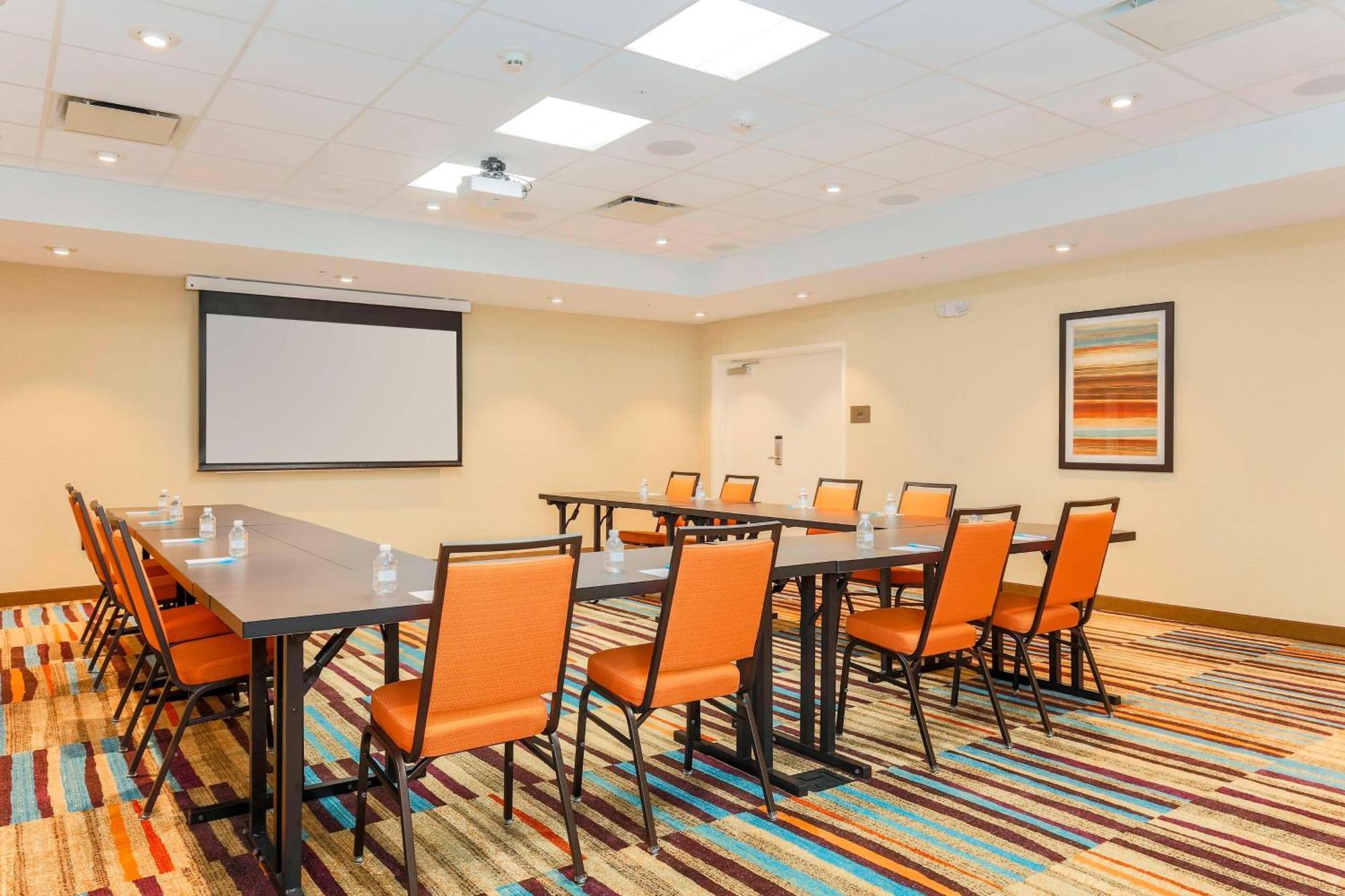 Fairfield Inn & Suites By Marriott Decatur At Decatur Conference Center Εξωτερικό φωτογραφία